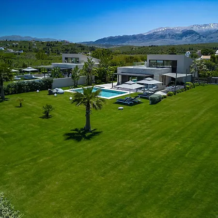 Iniada Villa Hanya