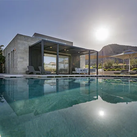 Iniada Villa *